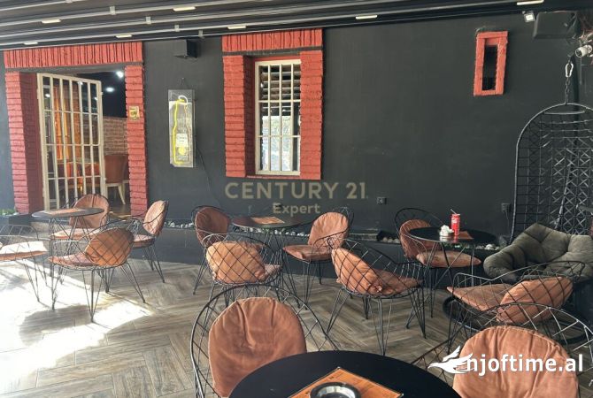 Bar kafe per qira ne zonen e Vasil Shantos 
