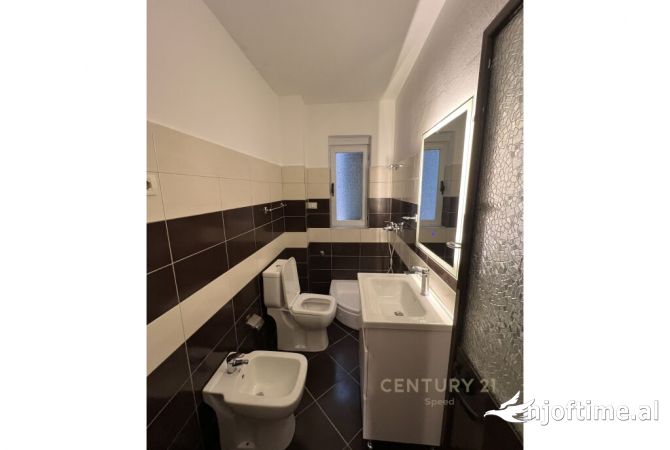 Shtepi ne shitje 1+1 ne Tirane - 86,000 Euro