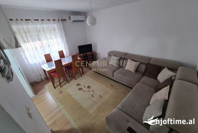 Shtepi me qera 2+1 ne Tirane - 500 Euro