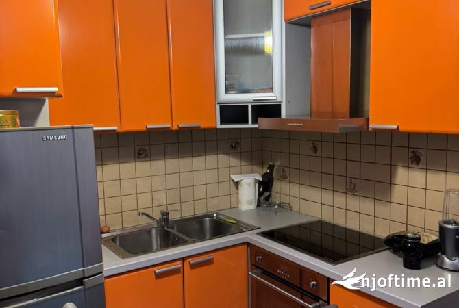 Shtepi me qera 2+1 ne Tirane - 600 Euro