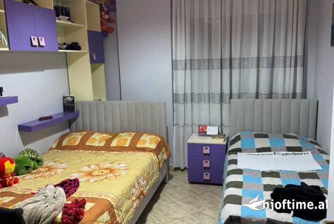 Shtepi me qera Apartament ne Tirane, 2+1, Mobilimi E mobiluar, Pagesa 600  Euro.