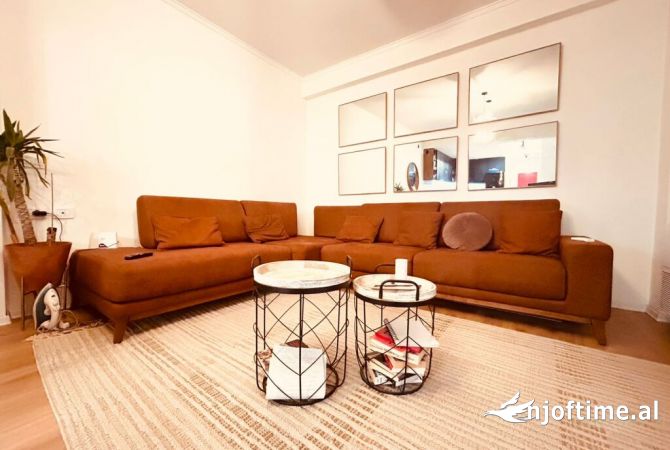 Shtepi ne shitje 2+1 ne Tirane - 180,000 Euro