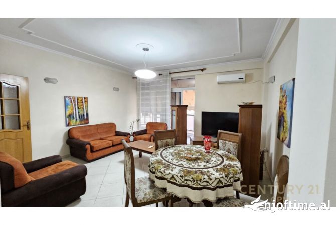 Shtepi me qera 2+1 ne Tirane - 600 Euro
