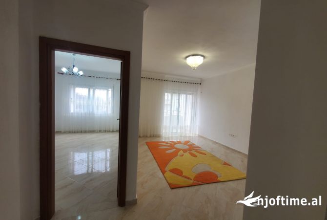 Shtepi ne shitje 1+1 ne Tirane - 85,000 Euro