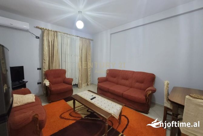 Shtepi me qera 1+1 ne Tirane - 350 Euro
