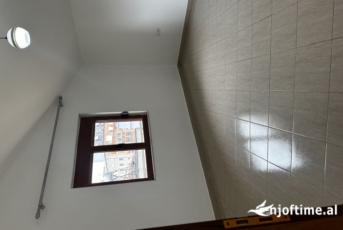 Shtepi me qera 2+1 ne Tirane - 500 Euro