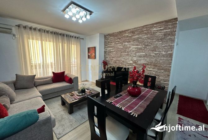 Shtepi me qera 2+1 ne Tirane - 550 Euro