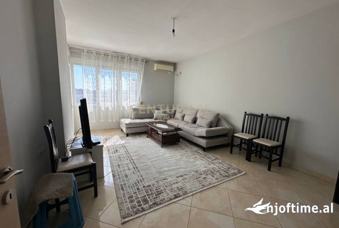 Shtepi me qera 2+1 ne Tirane - 550 Euro