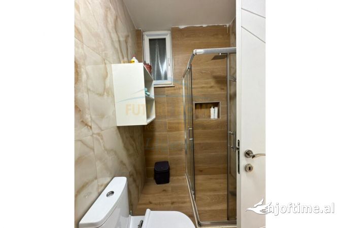 Shtepi me qera Apartament ne Tirane, 2+1, Mobilimi E mobiluar, Pagesa 650  Euro.