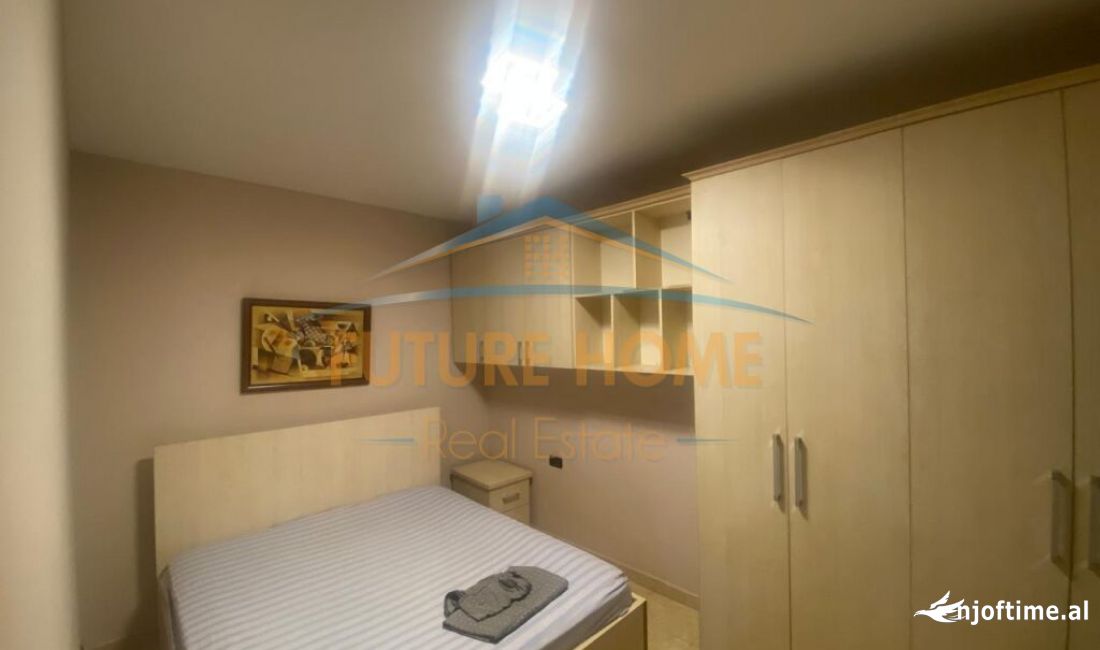 Shtepi me qera Apartament ne Tirane, 1+1, Mobilimi E mobiluar, Pagesa 650  Euro.