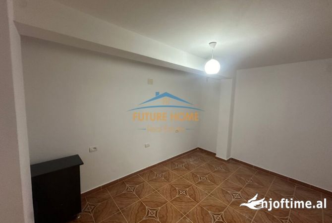 Shtepi me qera 2+1 ne Tirane - 450 Euro