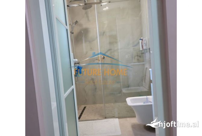 Shtepi me qera Apartament ne Tirane, 2+1, Mobilimi E mobiluar, Pagesa 1,130  Euro.