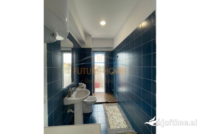 Shtepi ne shitje Apartament ne Tirane, 1+1, Mobilimi E mobiluar, Pagesa 155,000  Euro.