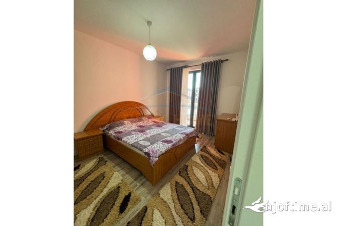 Shtepi me qera 1+1 ne Tirane - 450 Euro