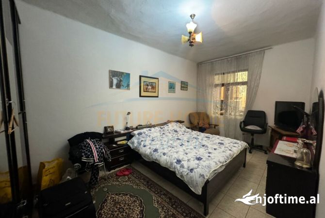 Shtepi me qera 2+1 ne Tirane - 500 Euro