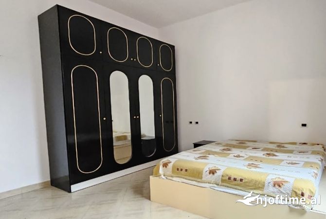 Shtepi me qera 2+1 ne Tirane - 500 Euro