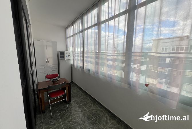 Shtepi me qera 2+1 ne Tirane - 650 Euro