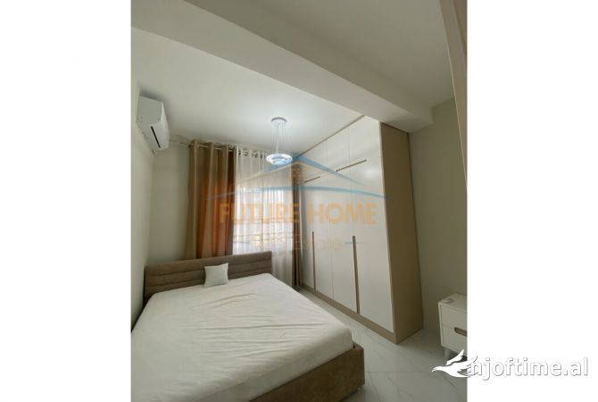 Shtepi me qera Apartament ne Tirane, 2+1, Mobilimi E mobiluar, Pagesa 800  Euro.