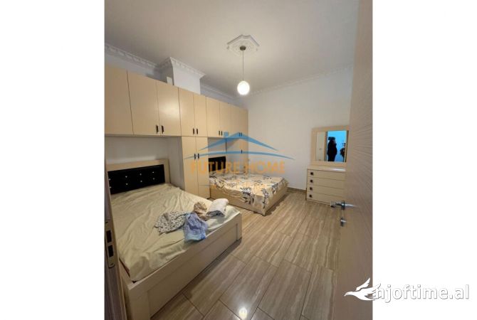 Shtepi me qera 2+1 ne Tirane - 800 Euro
