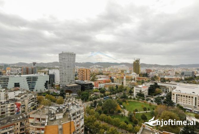 Shtepi ne shitje Apartament ne Tirane, 3+1, Mobilimi E mobiluar, Pagesa 380,000  Euro.