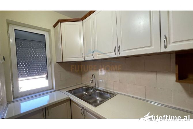 Shtepi me qera 1+1 ne Tirane - 450 Euro