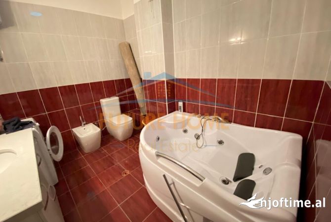 Shtepi me qera Apartament ne Tirane, 2+1, Mobilimi E mobiluar, Pagesa 700  Euro.