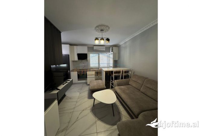 Shtepi me qera 1+1 ne Tirane - 600 Euro