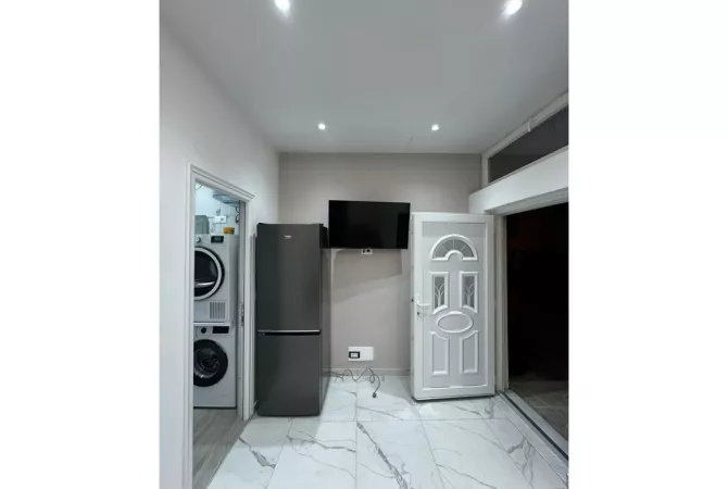 Shtepi me qera Apartament ne Tirane, 1+1, Mobilimi E mobiluar, Pagesa 450  Euro.