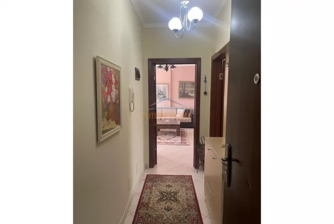 Shtepi me qera 2+1 ne Tirane - 600 Euro
