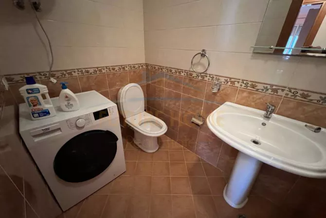 Shtepi ne shitje 2+1 ne Tirane - 190,000 Euro