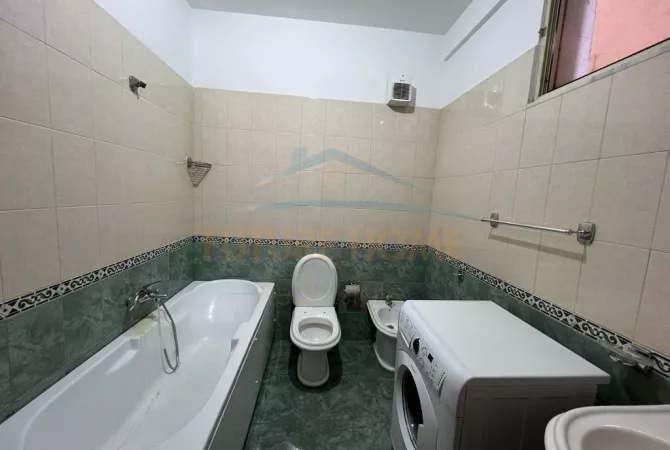 Shtepi ne shitje 2+1 ne Tirane - 190,000 Euro