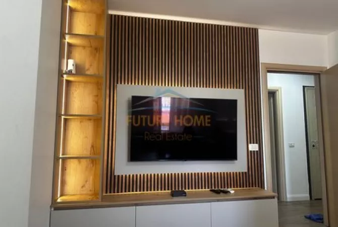 Shtepi me qera Apartament ne Tirane, 3+1, Mobilimi E mobiluar, Pagesa 800  Euro.