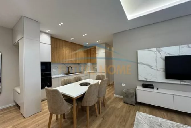 Shtepi ne shitje 2+1 ne Tirane - 200,000 Euro