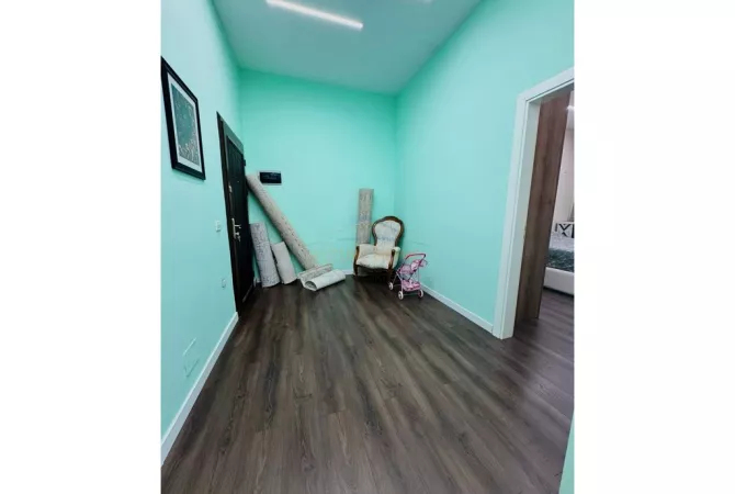 Shtepi ne shitje Apartament ne Tirane, 1+1, Mobilimi E mobiluar, Pagesa 165,000  Euro.