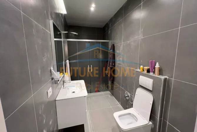 Shtepi me qera Apartament ne Tirane, 1+1, Mobilimi E mobiluar, Pagesa 800  Euro.