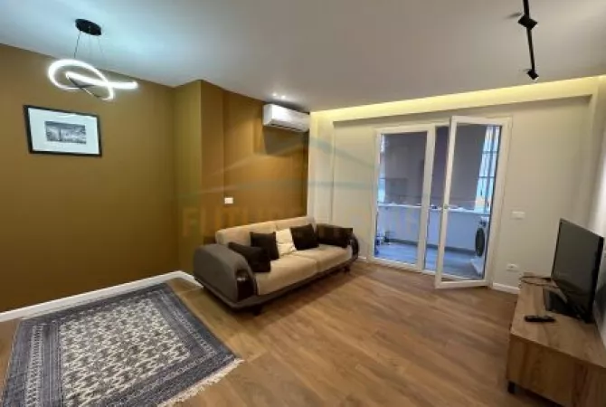 Shtepi me qera 1+1 ne Tirane - 550 Euro