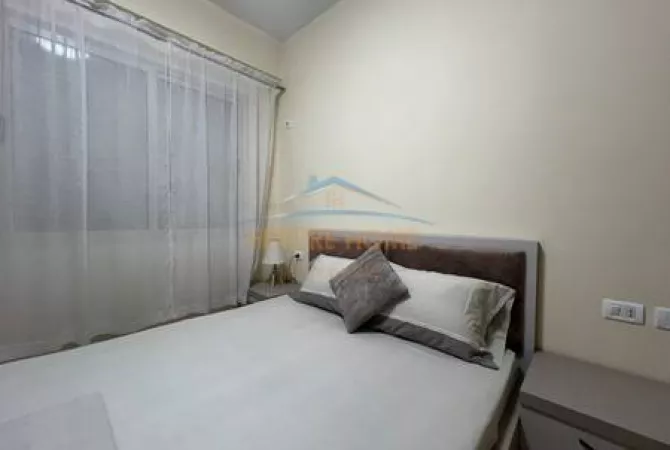 Shtepi me qera 1+1 ne Tirane - 450 Euro