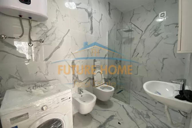 Shtepi ne shitje Apartament ne Tirane, 2+1, Mobilimi E mobiluar, Pagesa 178,000  Euro.