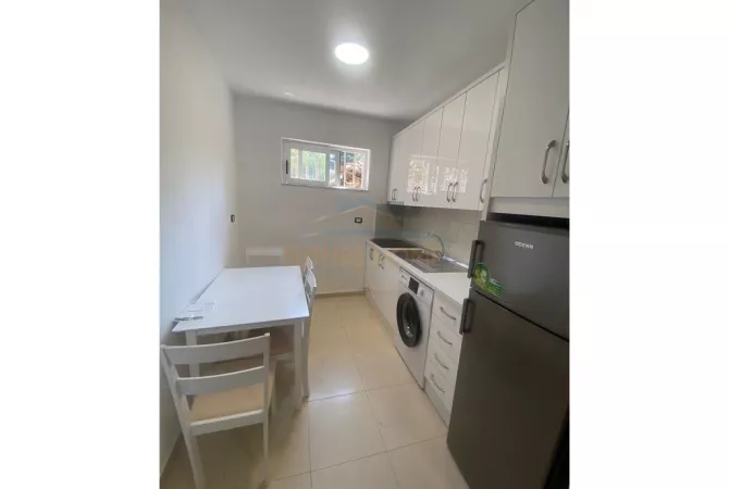 Shtepi me qera 1+1 ne Tirane - 600 Euro