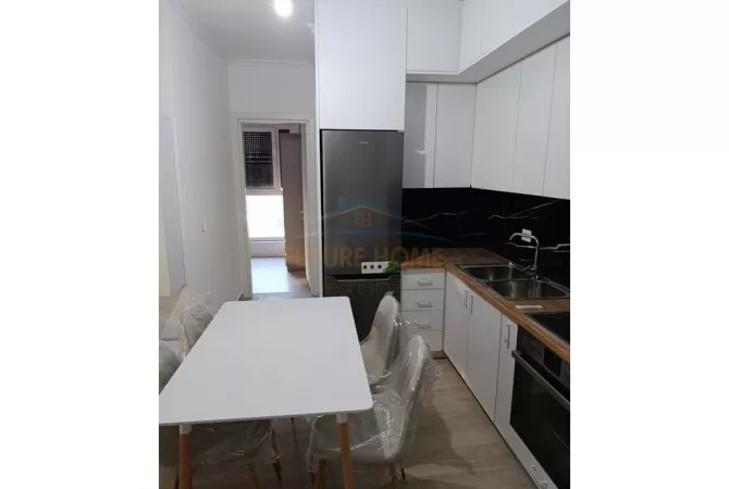 Shtepi me qera 2+1 ne Tirane - 600 Euro