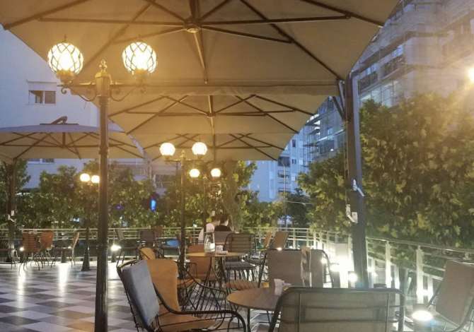 Job Offers in Tirana, Profession Kamarier/Banakier , No Experience, Payment By Agreement.