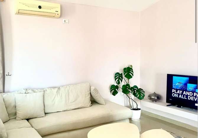 Shtepi me qera 2+1 ne Tirane - 750 Euro