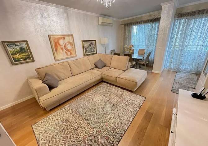 Shtepi me qera 2+1 ne Tirane - 800 Euro