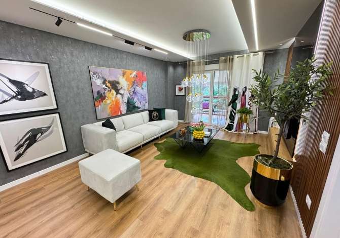 Shtepi ne shitje 2+1 ne Tirane - 235,000 Euro