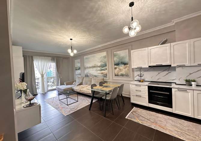 Shtepi me qera 2+1 ne Tirane - 900 Euro