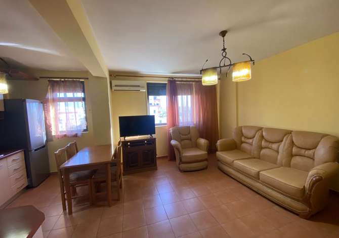 Shtepi me qera 1+1 ne Tirane - 500 Euro