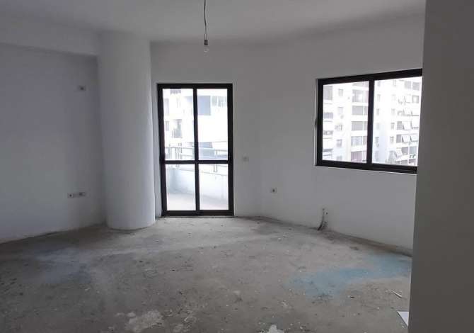 Shtepi ne shitje 2+1 ne Tirane - 150,000 Euro