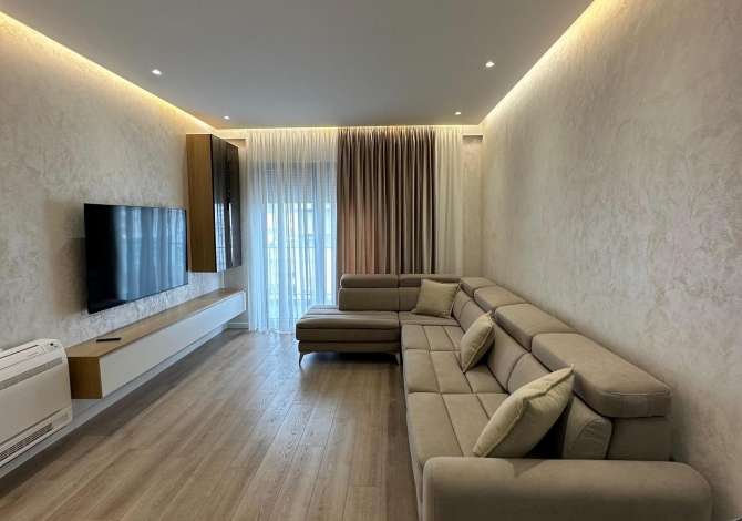 Casa in affitto 2+1 a Tirana - 1,000 Euro