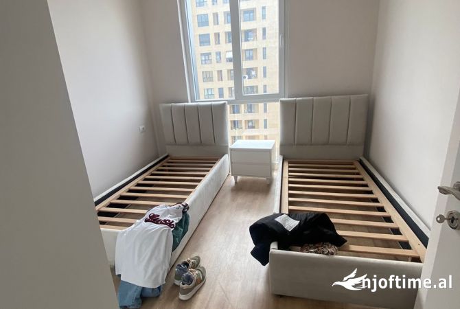 Shtepi me qera 2+1 ne Tirane - 800 Euro