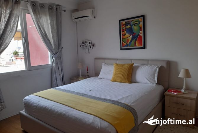 Shtepi ne shitje 1+1 ne Tirane - 126,000 Euro
